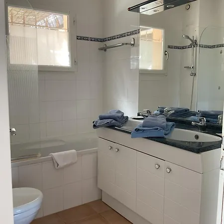 Bellevue 2 Дом отдыха *